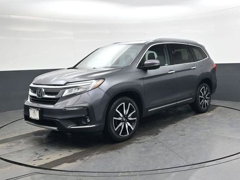 Used 2019 Honda Pilot Touring image 9