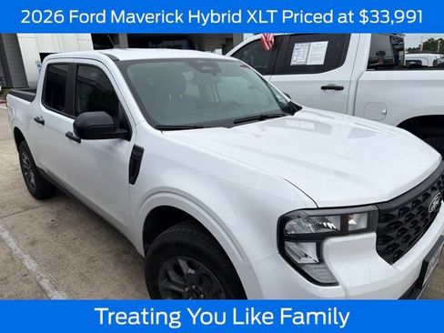 Used 2026 Ford Maverick XLT FWD image 1