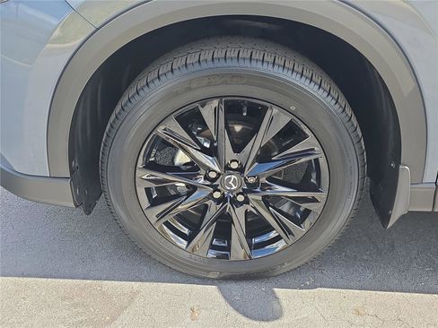 Used 2025 MAZDA CX-5 Carbon Edition image 8