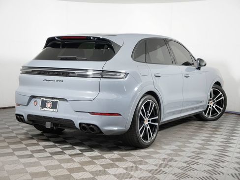 Certified 2025 Porsche Cayenne GTS AWD/4WD image 7