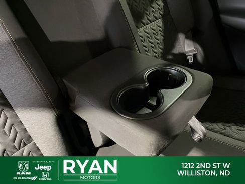 Used 2024 Chevrolet Equinox LT AWD/4WD image 18