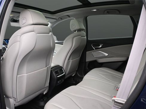 Used 2019 Acura RDX w/ Technology Package AWD/4WD image 12
