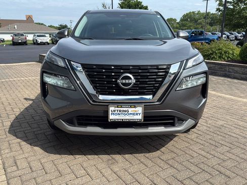 Used 2023 Nissan Rogue SV FWD image 8