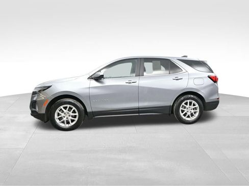 Used 2024 Chevrolet Equinox LT AWD/4WD image 6