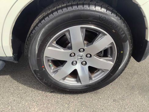 Used 2014 Honda Pilot Touring image 8