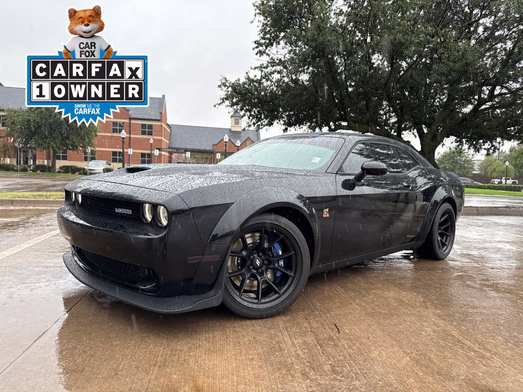 Used 2023 Dodge Challenger R/T Scat Pack RWD image 1