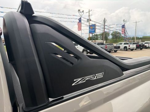 New 2026 Chevrolet Colorado ZR2 w/ Midnight Edition image 23