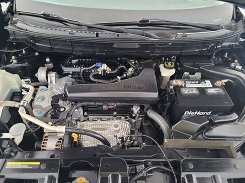 Used 2016 Nissan Rogue S FWD image 30