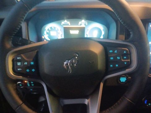 New 2025 Ford Bronco Badlands image 37