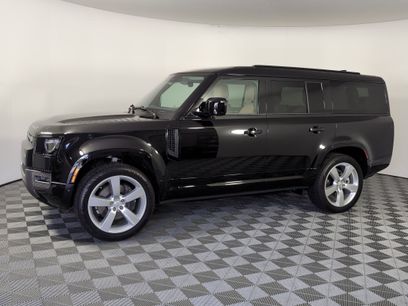 New 2025 Land Rover Defender 130 X-Dynamic SE