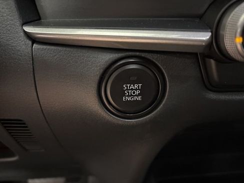 Used 2022 MAZDA CX-30 AWD 2.5 S image 18