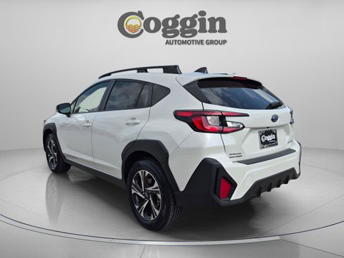 Used 2024 Subaru Crosstrek 2.0i Premium AWD/4WD image 4