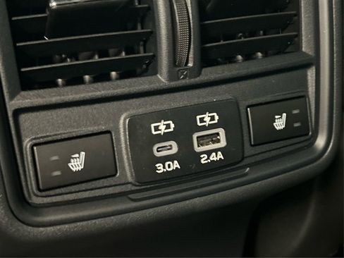 New 2026 Subaru Outback Limited AWD/4WD image 37