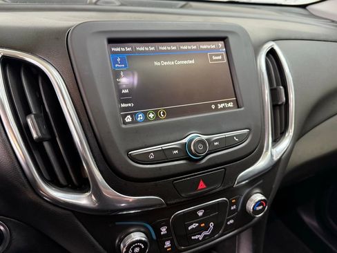 Used 2019 Chevrolet Equinox LT image 27