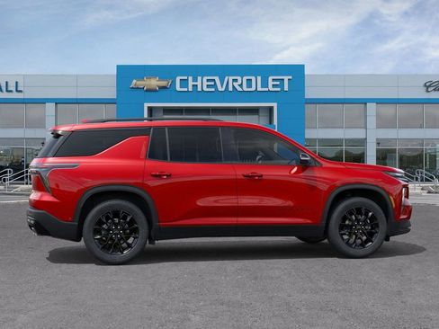 New 2026 Chevrolet Traverse LT w/ Enhanced Driving Package image 6