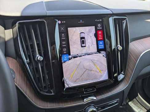 New 2026 Volvo XC90 T8 Plus w/ Protection Package AWD/4WD image 17