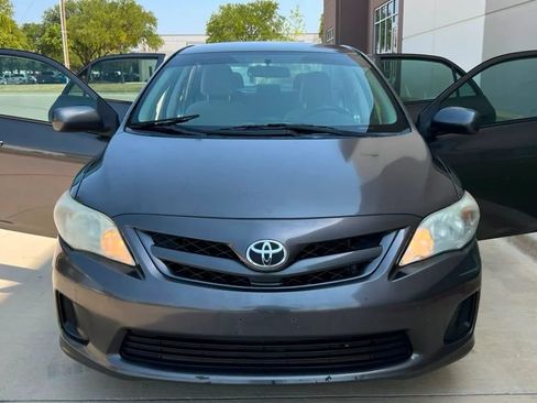 Used 2013 Toyota Corolla L FWD image 12