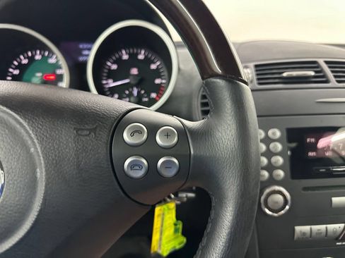 Used 2005 Mercedes-Benz SLK 350 image 28