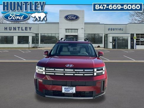 Used 2025 Hyundai Santa Fe SEL image 3