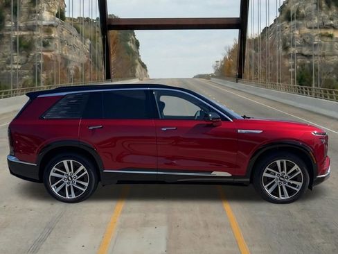 New 2026 Cadillac Vistiq Luxury AWD/4WD image 13