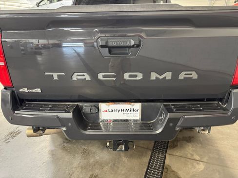 Certified 2024 Toyota Tacoma SR5 image 25