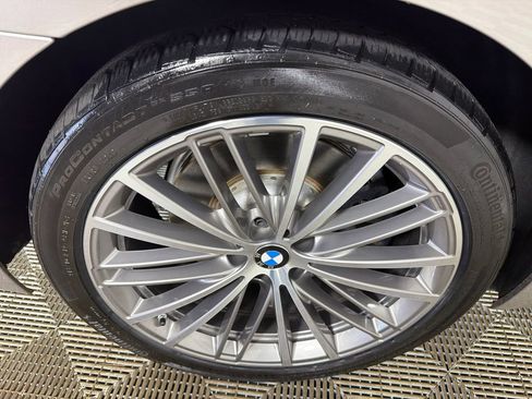 Used 2019 BMW 540i RWD image 19