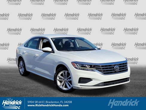 Used 2020 Volkswagen Passat 2.0T SE FWD image 1