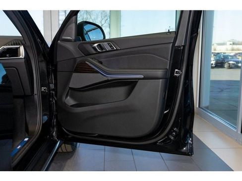 New 2026 BMW X5 xDrive50e image 60