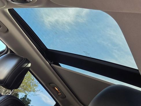 Used 2013 Jeep Grand Cherokee SRT8 image 15