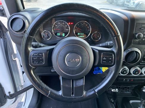 Used 2017 Jeep Wrangler Unlimited Sport w/ Quick Order Package 24S image 10