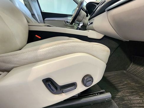 Used 2021 Volvo XC90 T5 Momentum w/ Climate Package image 65