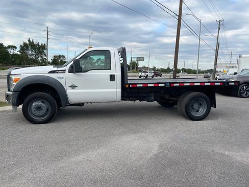 Used 2012 Ford F450 XL w/ XL Value Pkg RWD image 2