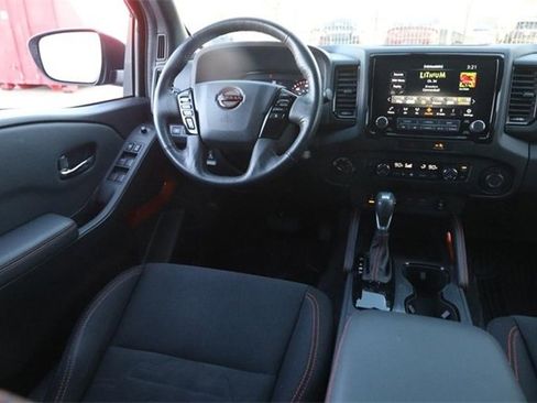Certified 2022 Nissan Frontier PRO-4X image 21
