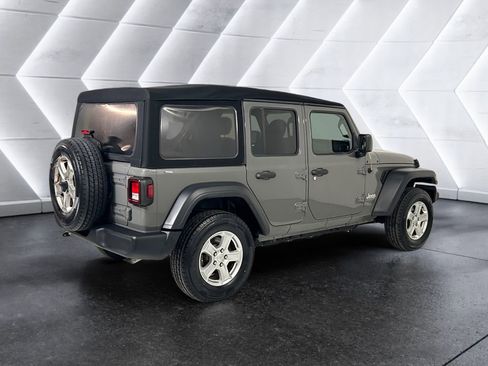 Used 2020 Jeep Wrangler Unlimited Sport S image 4