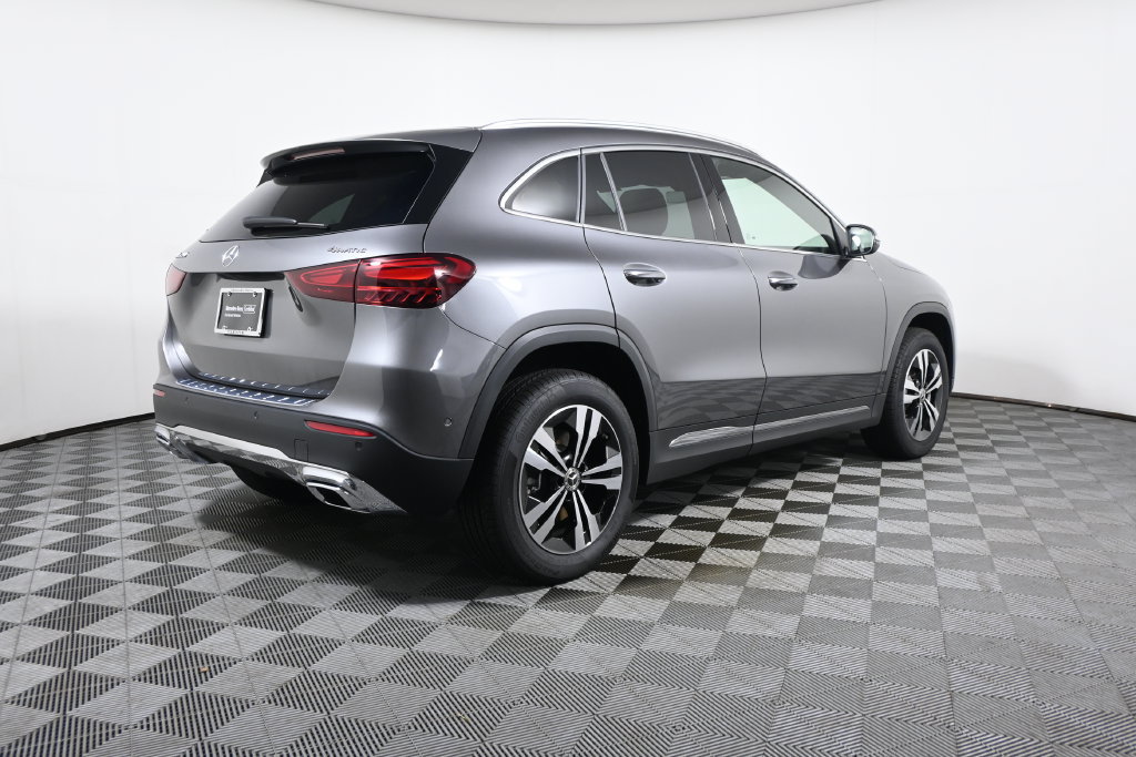 Used 2026 Mercedes-Benz GLA 250 4MATIC image 7
