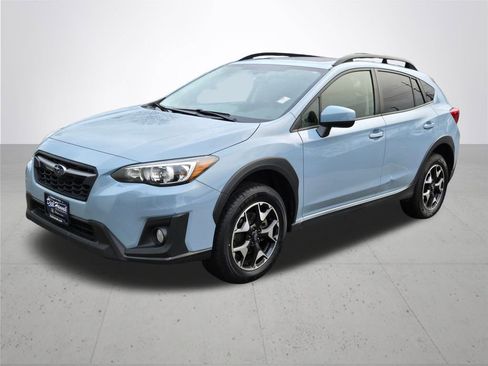 Used 2020 Subaru Crosstrek 2.0i Premium w/ Moonroof Package 2 image 2