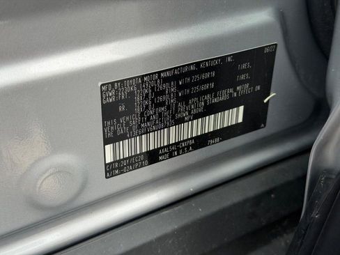 Used 2022 Toyota RAV4 XSE w/ XSE Grade Weather Package AWD/4WD image 26