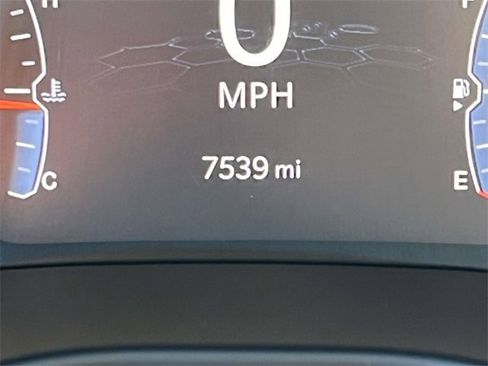 Used 2024 Jeep Compass Sport image 22