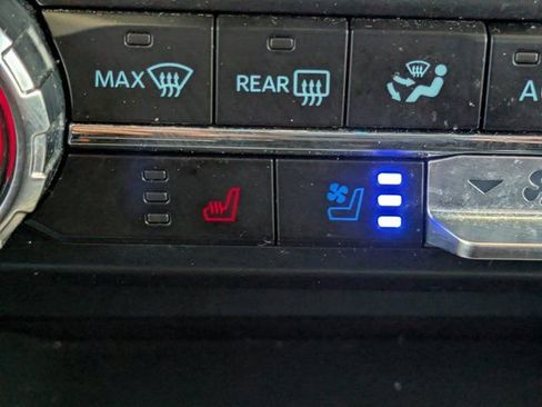 Certified 2023 Ford F150 Lariat w/ Equipment Group 502A High image 31