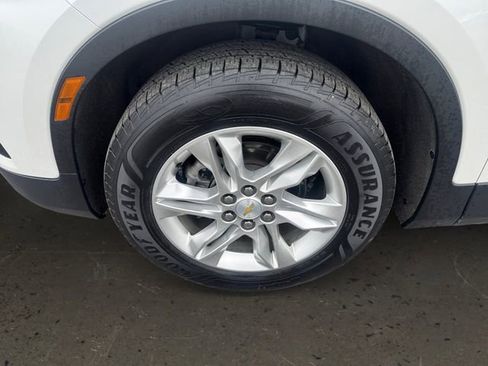 Used 2021 Chevrolet Blazer LT AWD/4WD image 9