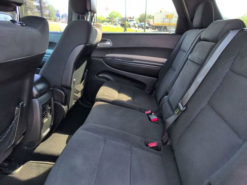 Used 2020 Dodge Durango SXT image 31