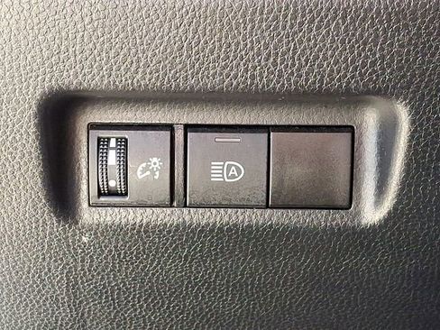 Used 2024 Toyota RAV4 XLE image 25