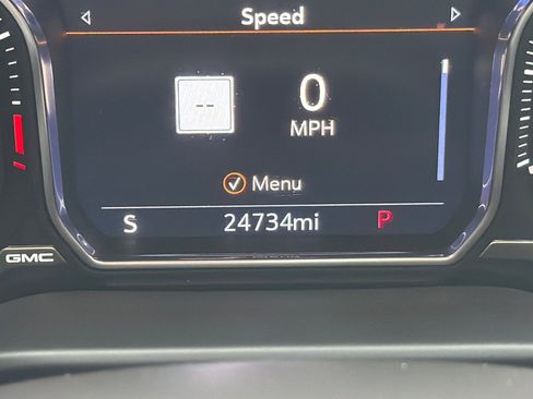 Used 2022 GMC Sierra 3500 Denali w/ Denali Ultimate Package image 25