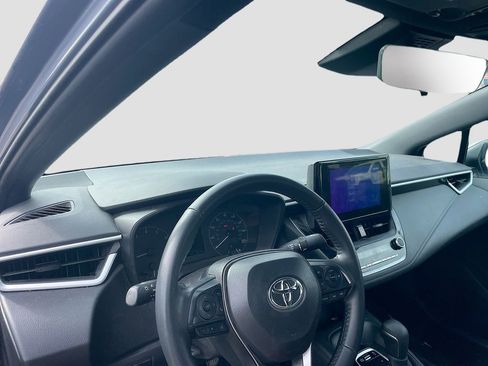Used 2024 Toyota Corolla SE image 9