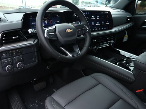 New 2026 Chevrolet Tahoe LT w/ Comfort Package AWD/4WD image 3