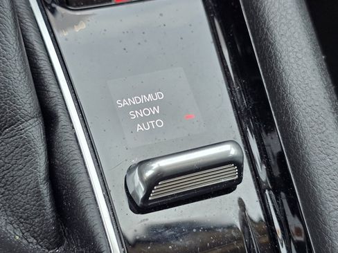Used 2022 Jeep Compass Limited AWD/4WD image 7