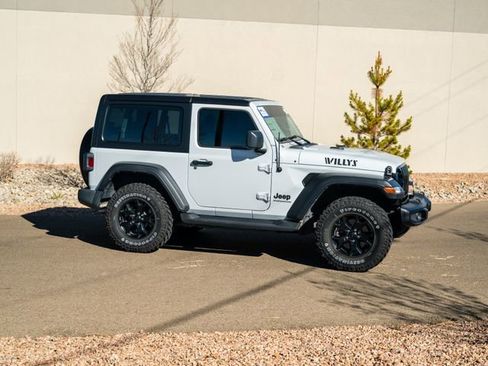Used 2023 Jeep Wrangler Sport image 3