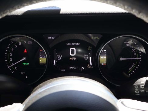 Used 2023 Jeep Wrangler High Altitude image 14