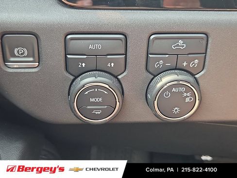 Certified 2023 Chevrolet Silverado 1500 LT AWD/4WD image 26