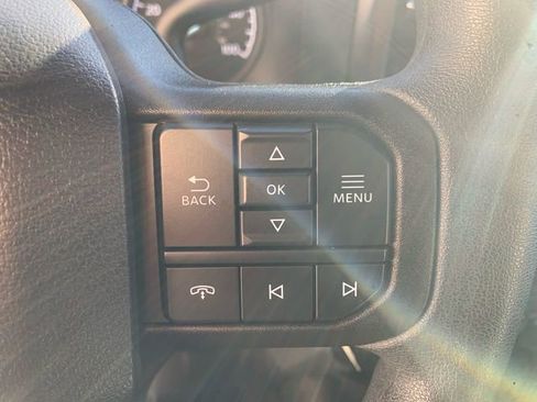 Used 2024 Ford F550 4x4 Regular Cab Super Duty image 37